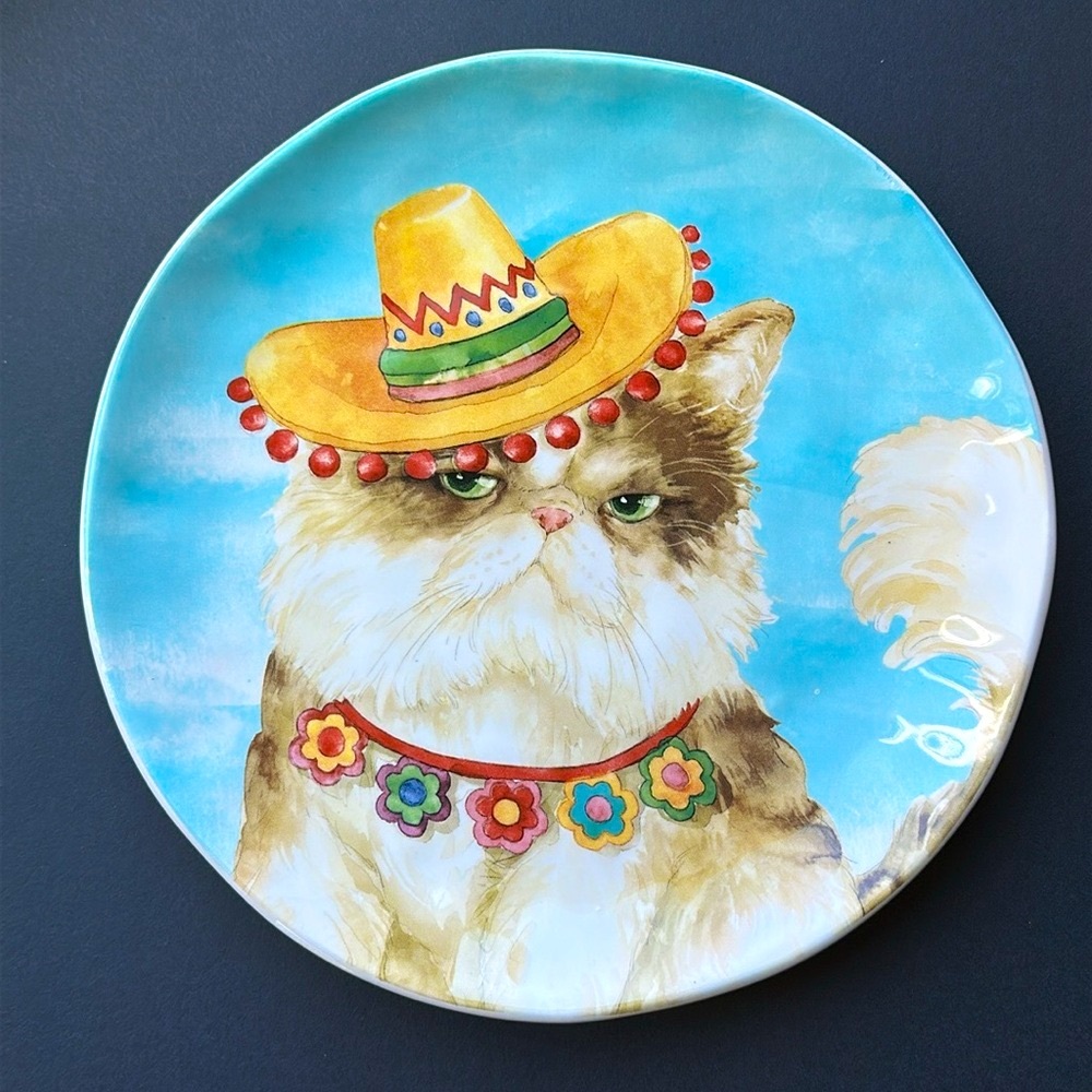 Juan the Fiesta Cat 8-3/4” Salad Plate by Pier 1
Imports Glossy Ironstone EUC